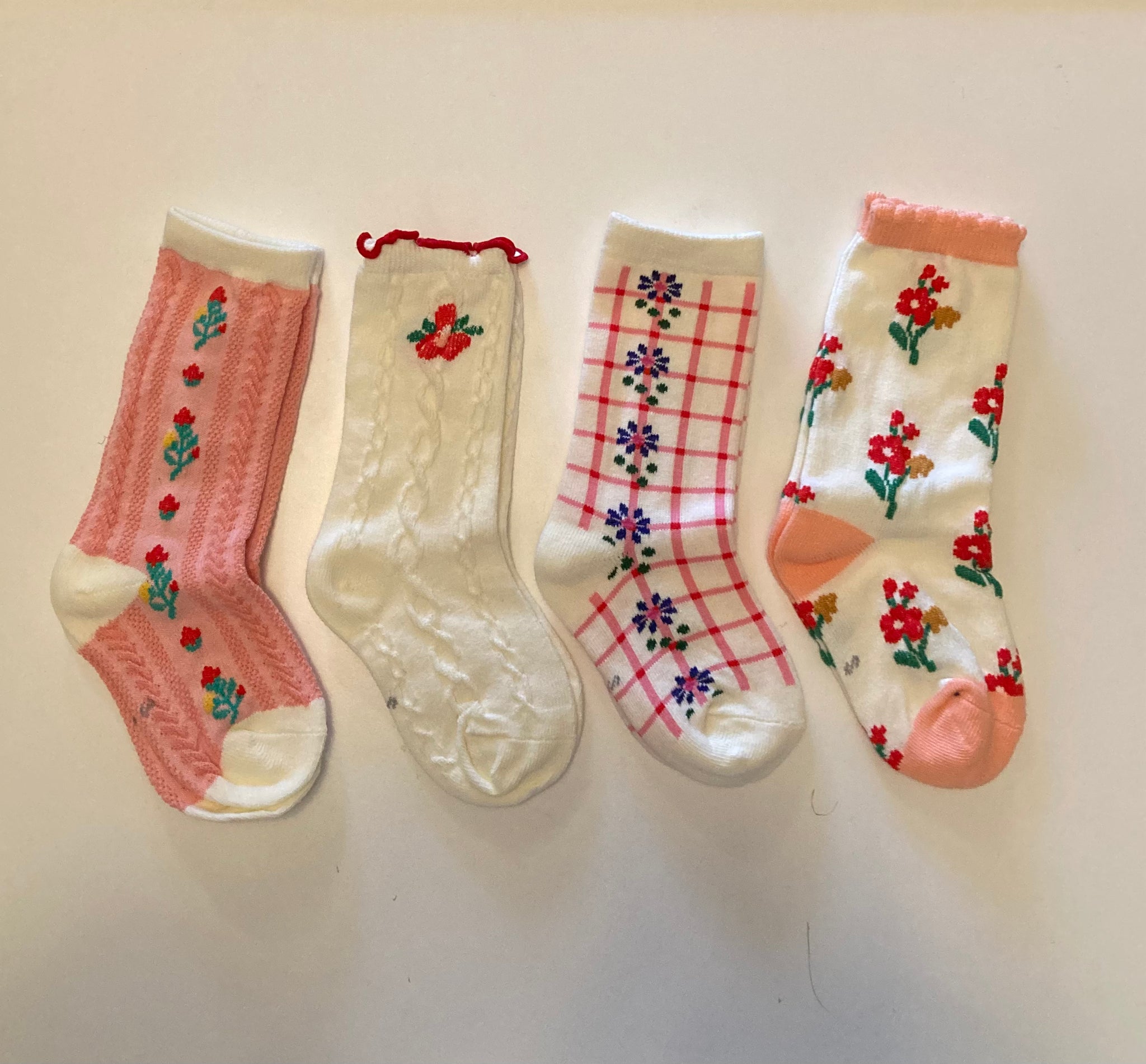 Pretty Floral Socks (Set of Four)